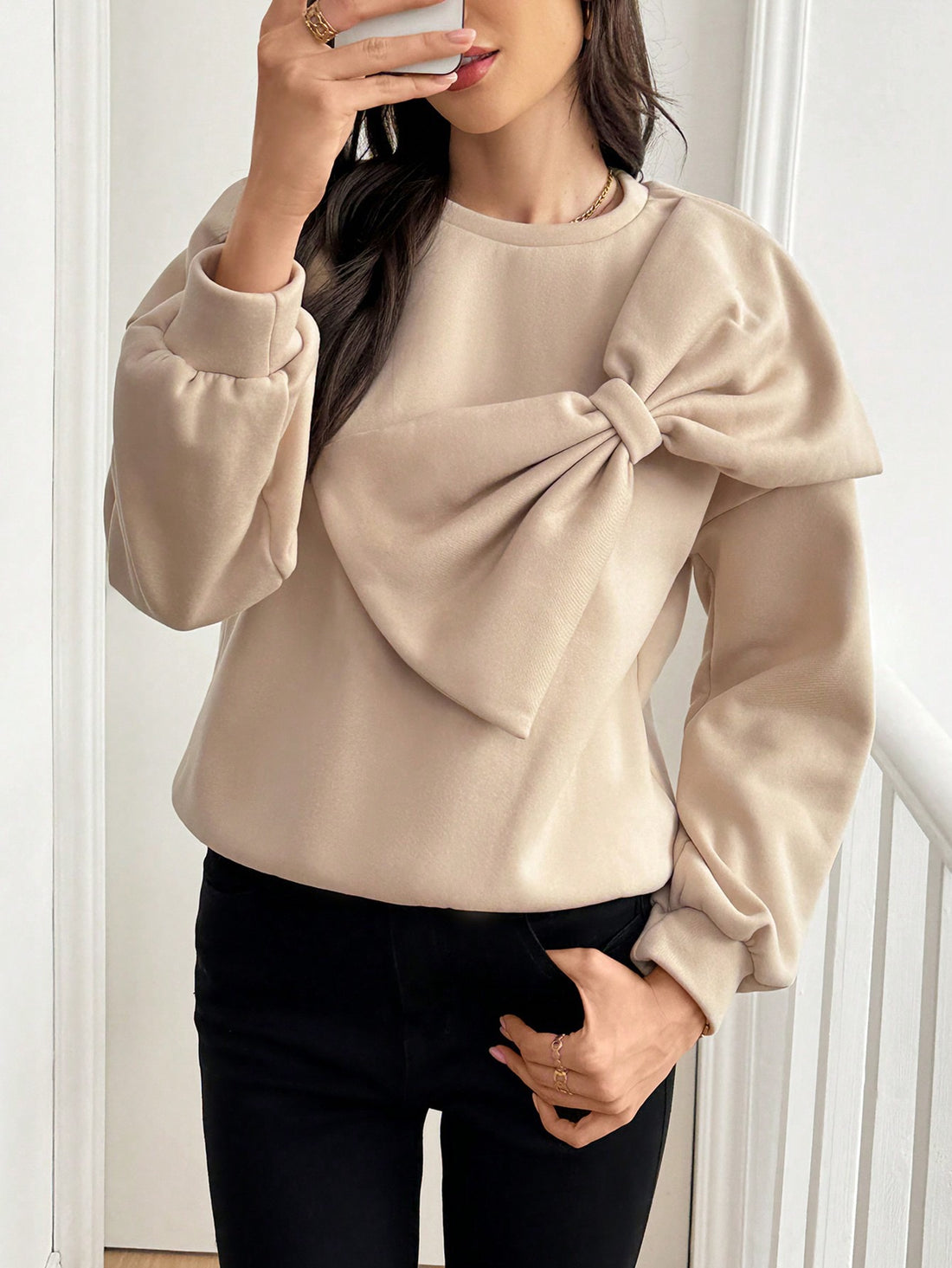 Big Bow Sweatshirt_ Beige