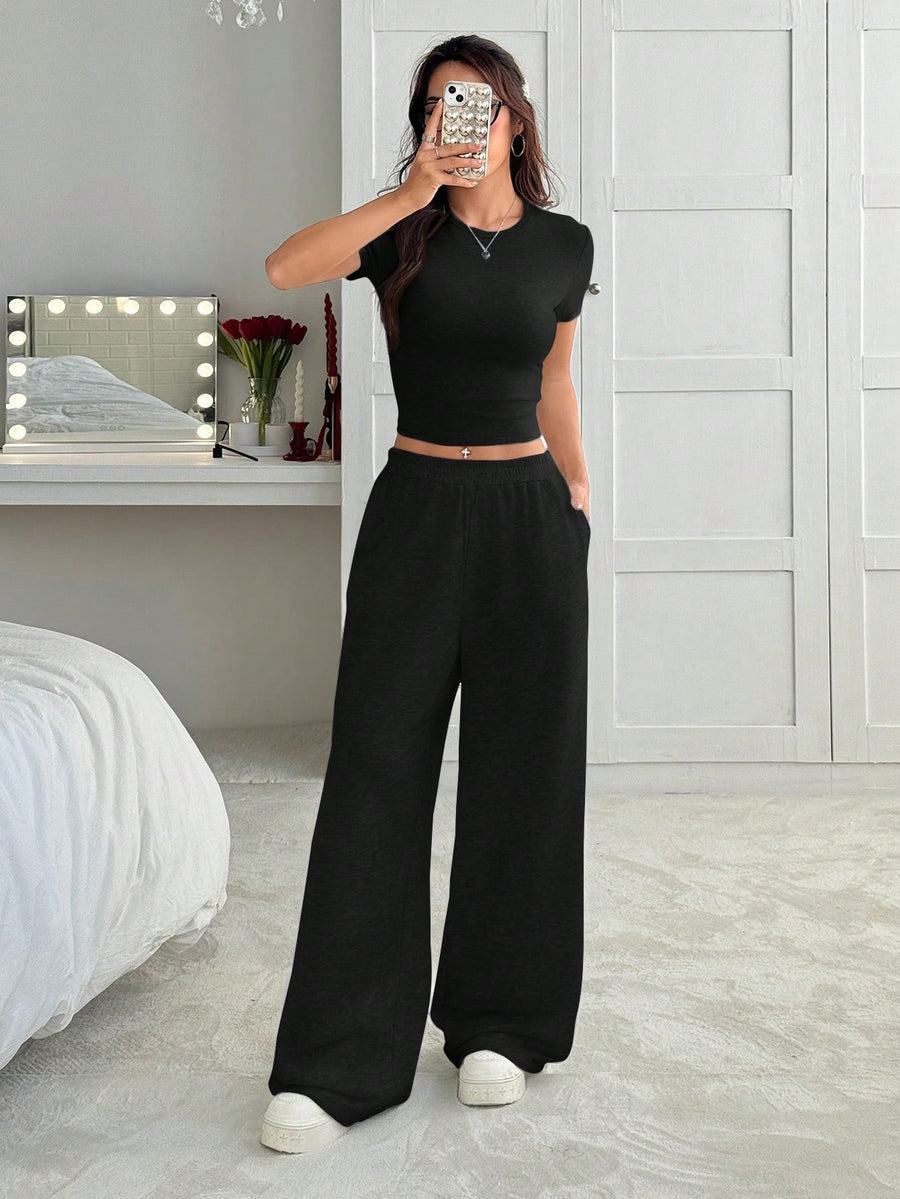 Baggy Trouser With Tee Tracksuit_Black
