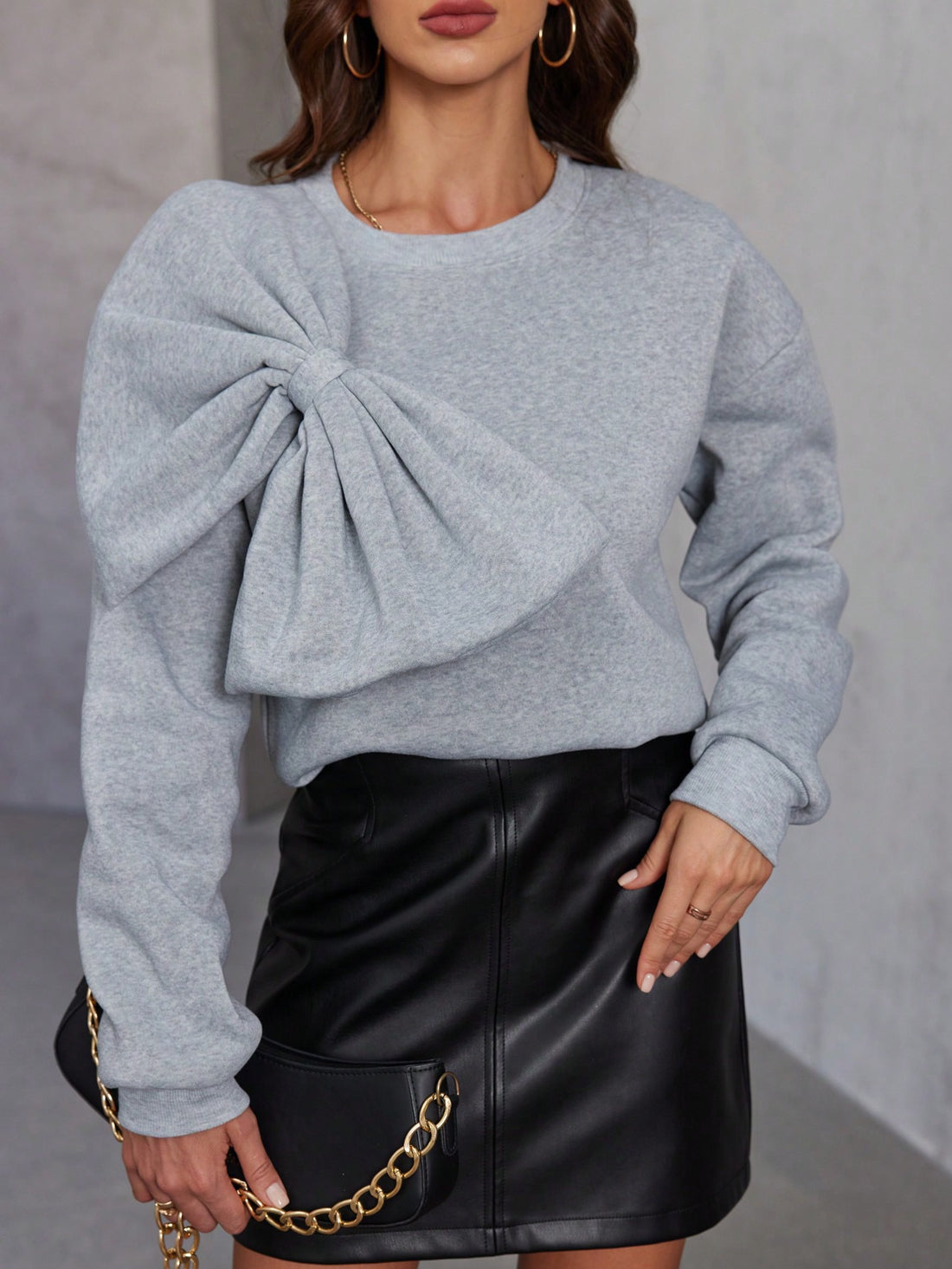 Big Bow Sweatshirt_ Grey