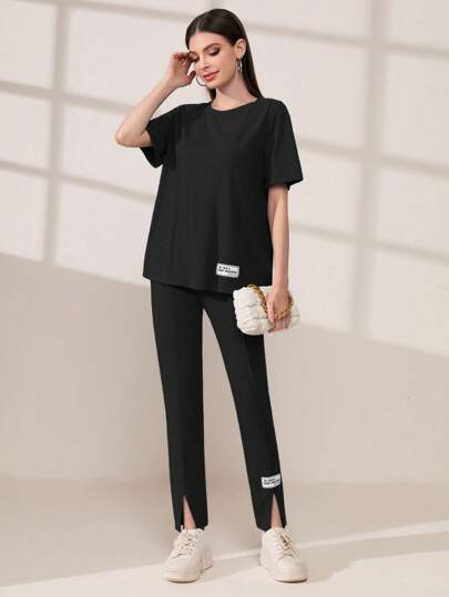 Letter Patch Detail Tee & Slit Hem _ Black