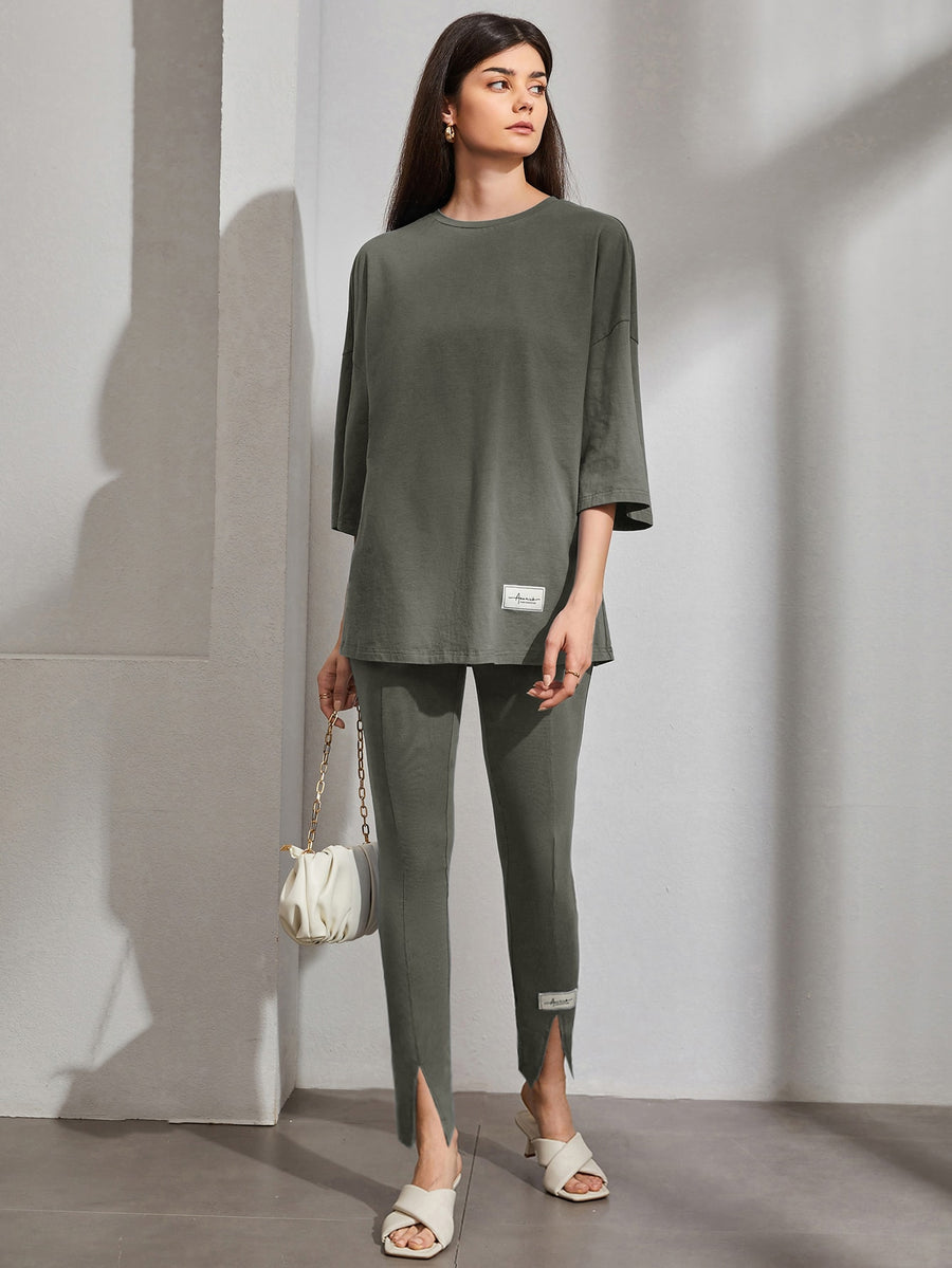 Letter Patch Detail Tee & Slit Hem _ Grey