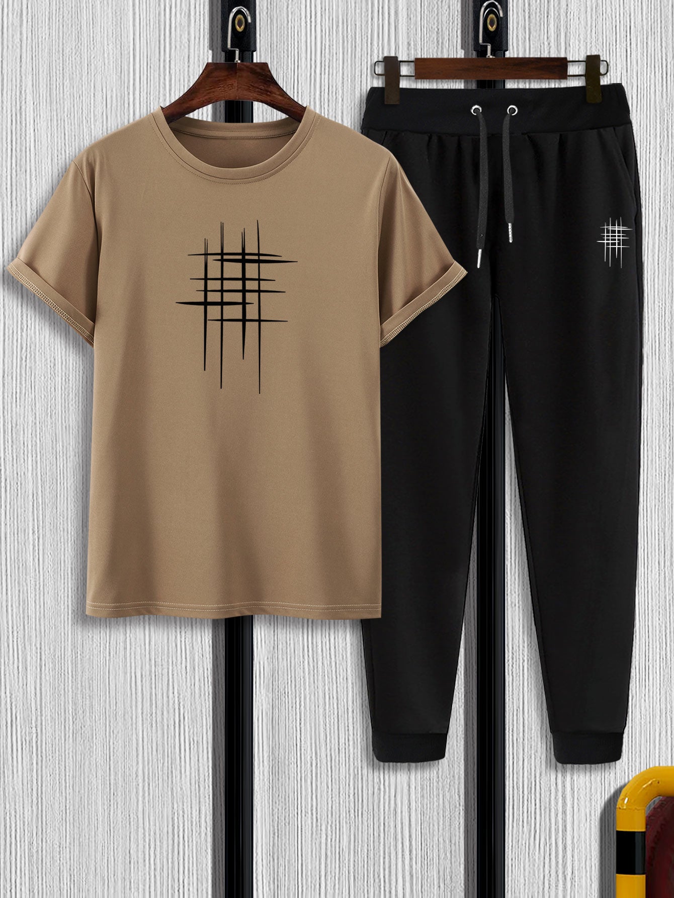 Line Art Tracksuit _ Khaki Black