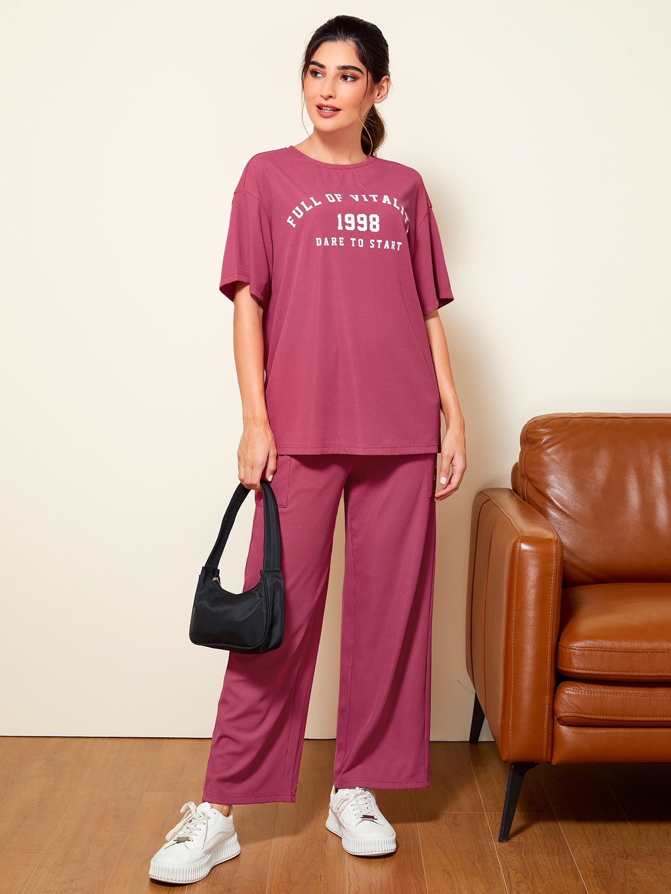 Slogan Graphic Tee & Wide bottom _ Dusty Pink
