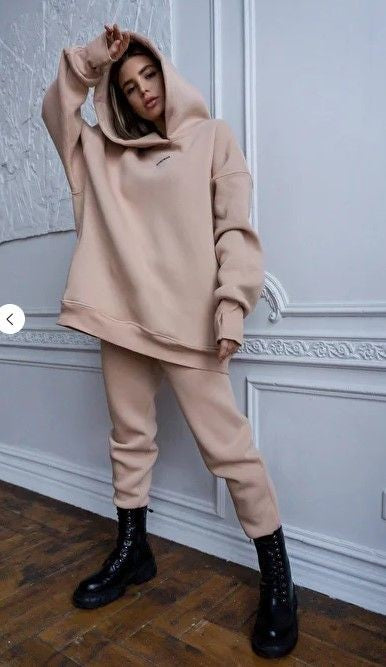 Baggy Oversized Tracksuit – Dusty Skin