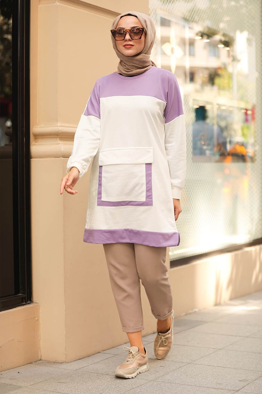 Front Pocket Plain Hoddie _ Lilac White