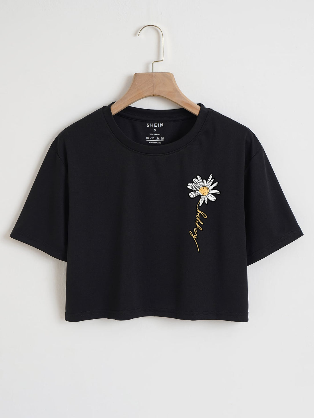 Happy Letter Graphic Crop Tee_ Black