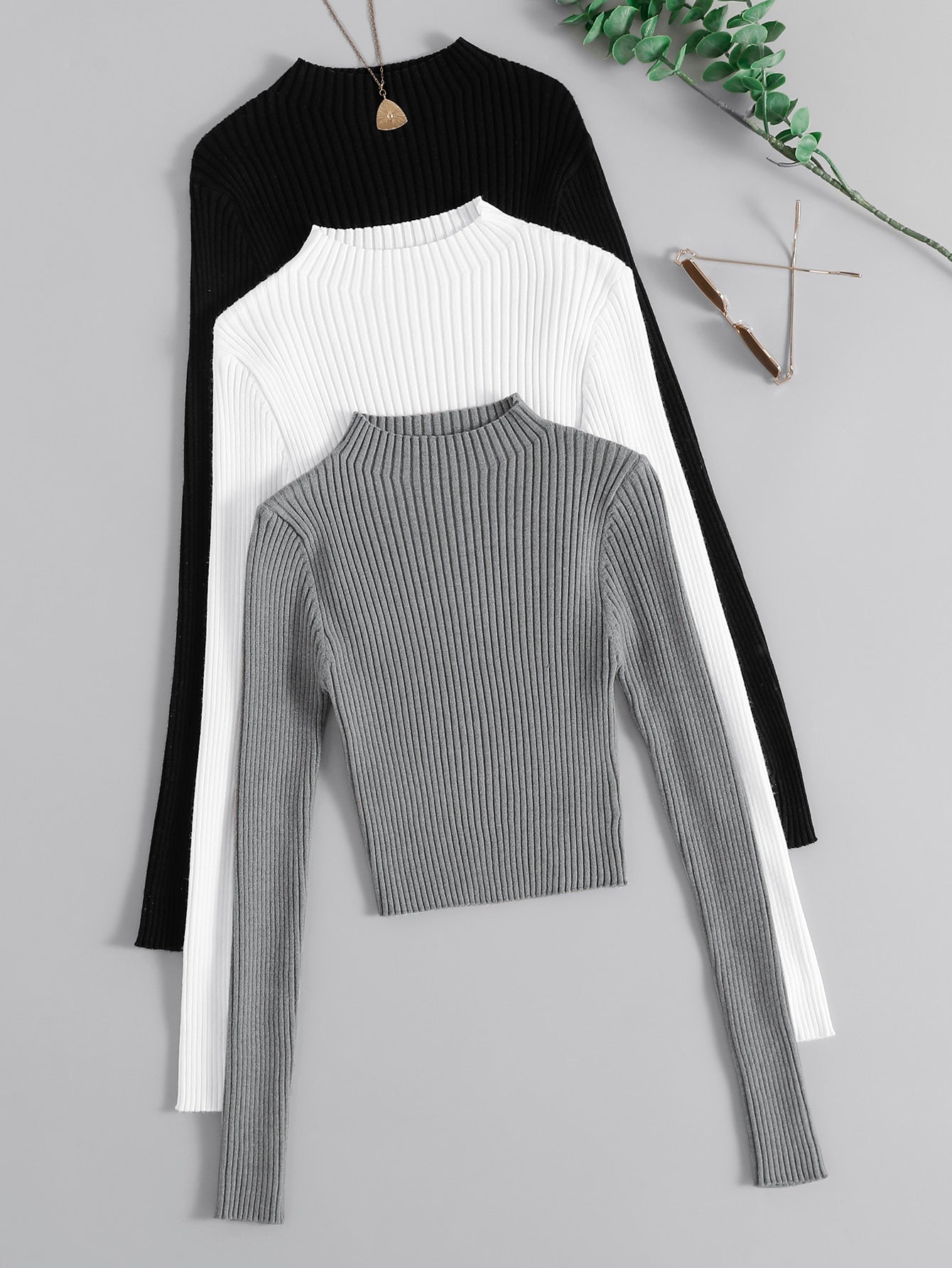 Set of 3 Mockneck Black Grey White