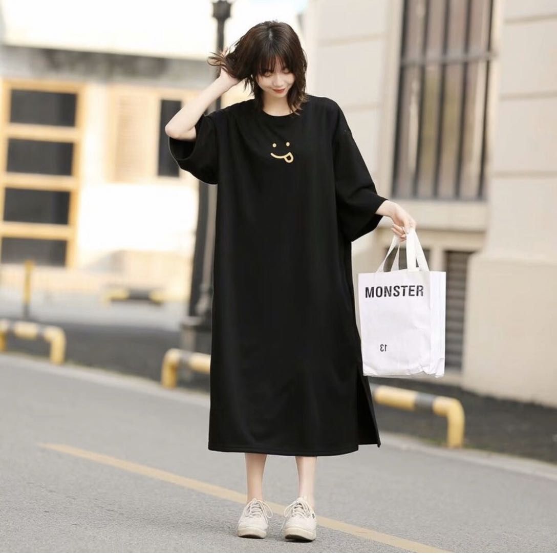 Smiley Graphic Night Dress _ Black